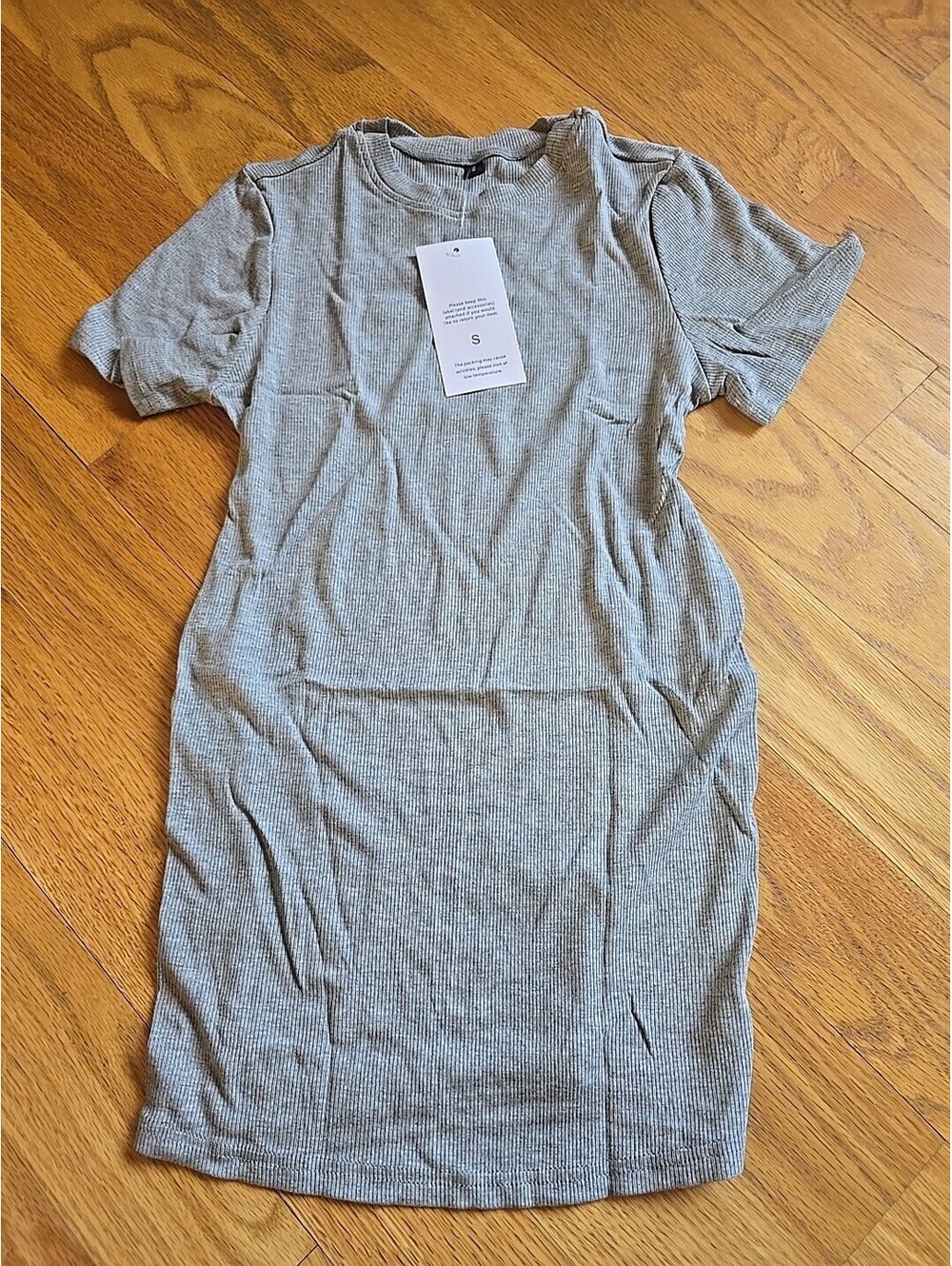 NWT Peauty Women's Ribbed Maternity Shirt Crew Neck Short Sleeve Grey S
